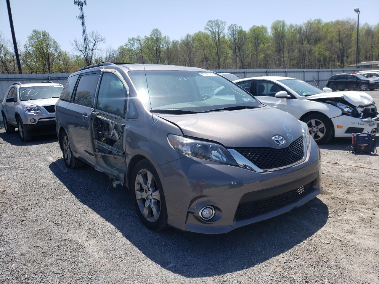 TOYOTA SIENNA SPO 2012 with VIN 5TDXK3DC2CS176483 - Photo from auction