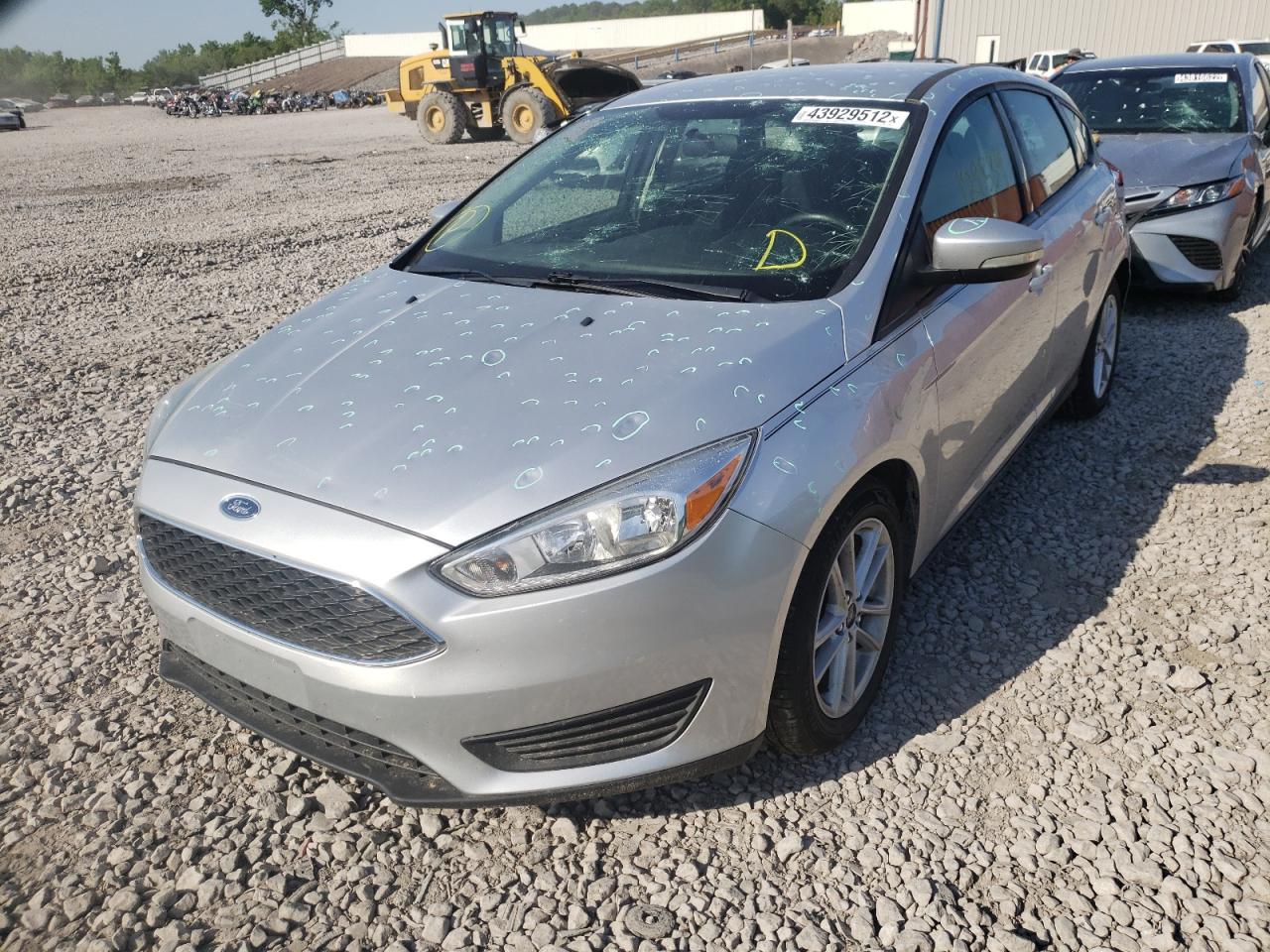 Photo 2 from auction – 2017 FORD FOCUS SE with VIN 1FADP3K21HL231907