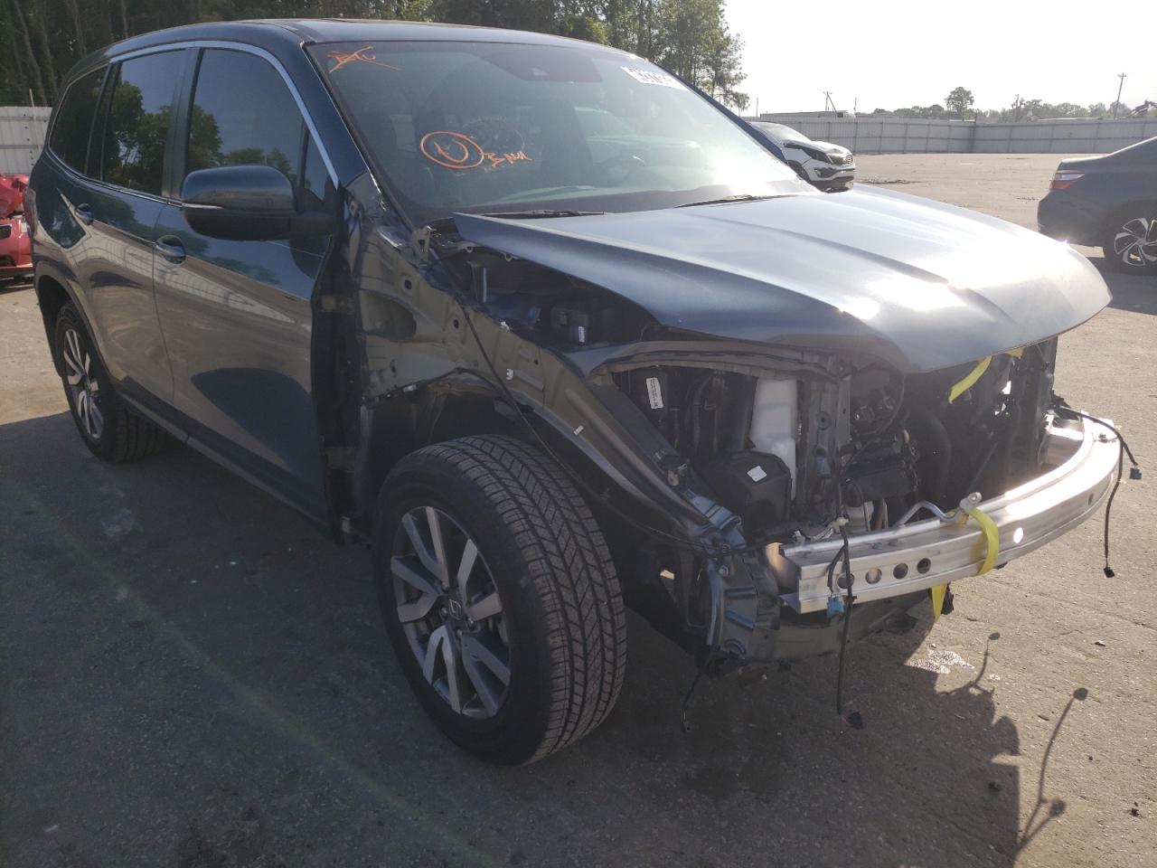 Photo 1 from auction – 2020 HONDA PILOT EXL with VIN 5FNYF6H55LB061001