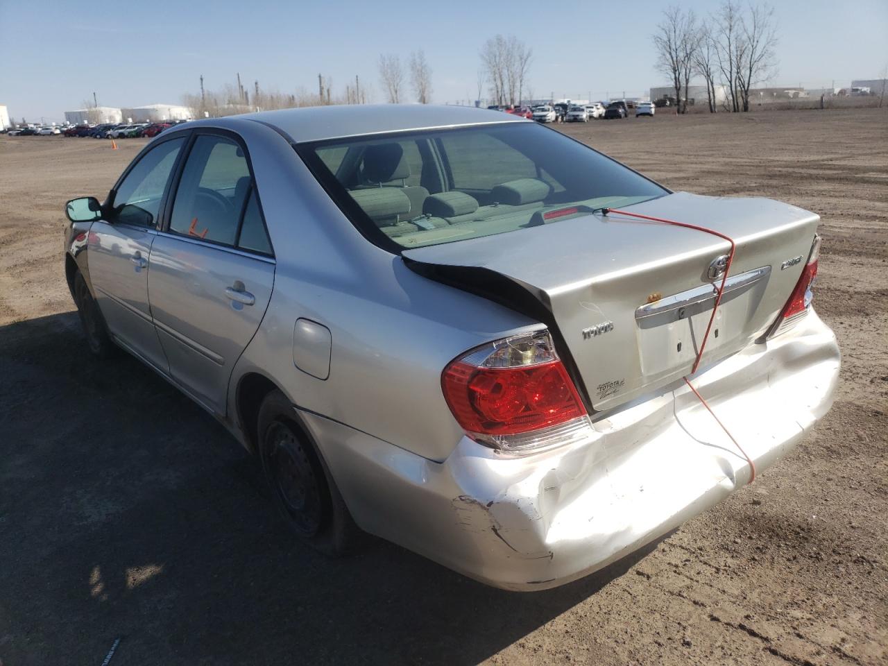 Photo 3 from auction – 2006 TOYOTA CAMRY LE with VIN JTDBE32K463042091