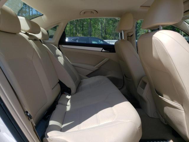 Photo 6 from auction – 2012 VOLKSWAGEN PASSAT SE with VIN 1VWBN7A32CC103352