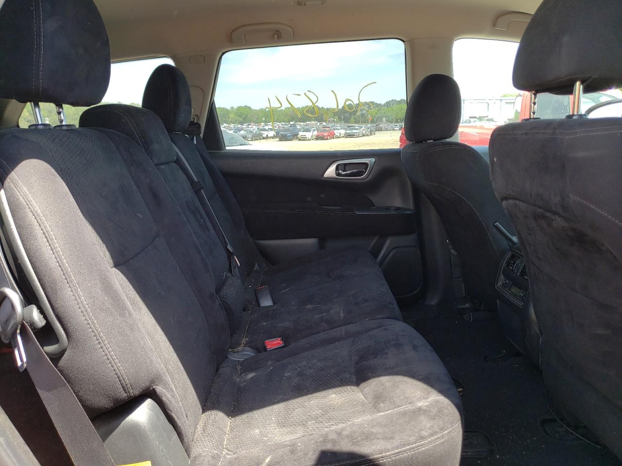 Photo 6 from auction – 2015 NISSAN PATHFINDER with VIN 5N1AR2MN9FC616861