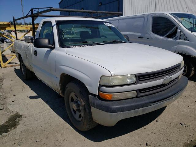 CHEVROLET SILVERADO 2000 with VIN 1GCEC14WXYE206829 - Photo from auction