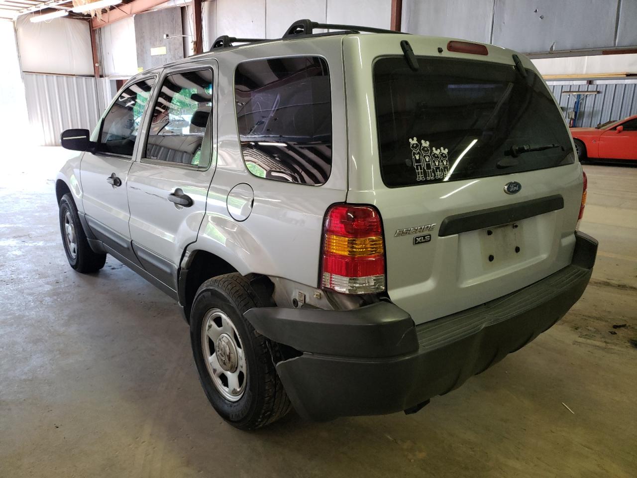 Photo 9 from auction – 2003 FORD ESCAPE with VIN 1FMYU02B33KB02399