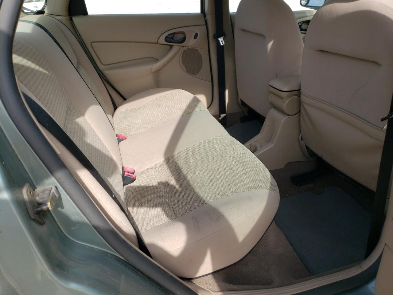 Photo 6 from auction – 2004 FORD FOCUS SE C with VIN 1FAFP34Z24W183426