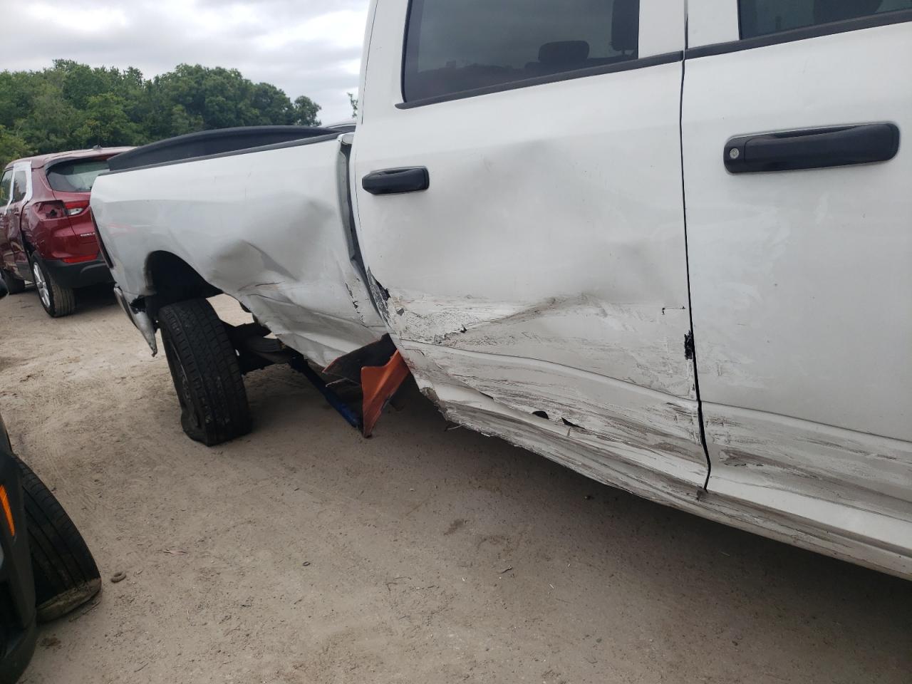 Photo 9 from auction – 2011 DODGE RAM 2500 with VIN 3D7UT2CLXBG523766