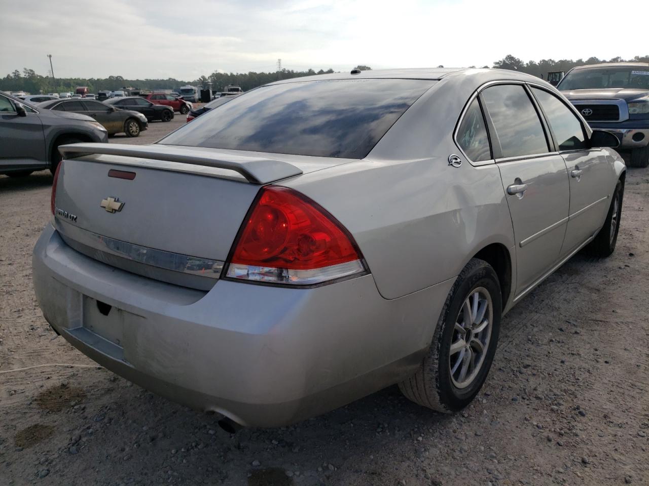 Photo 4 from auction – 2006 CHEVROLET IMPALA LTZ with VIN 2G1WU581069286111