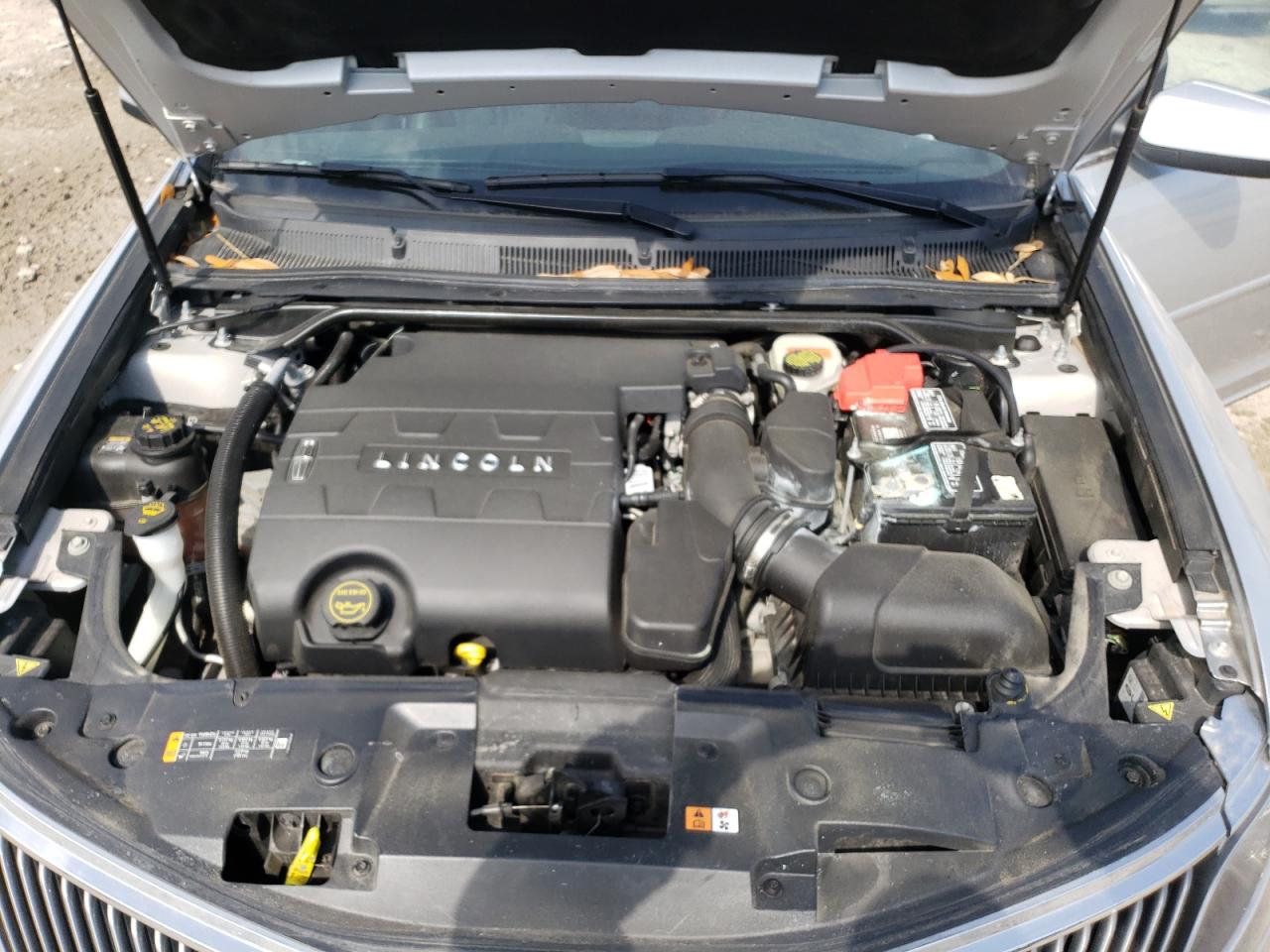 Photo 7 from auction – 2016 LINCOLN MKS with VIN 1LNHL9DK3GG601135