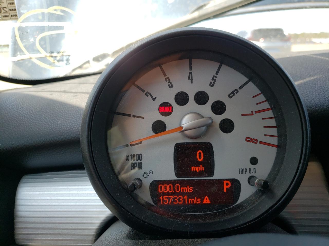 Photo 8 from auction – 2011 MINI COOPER with VIN WMWSU3C51BT093552