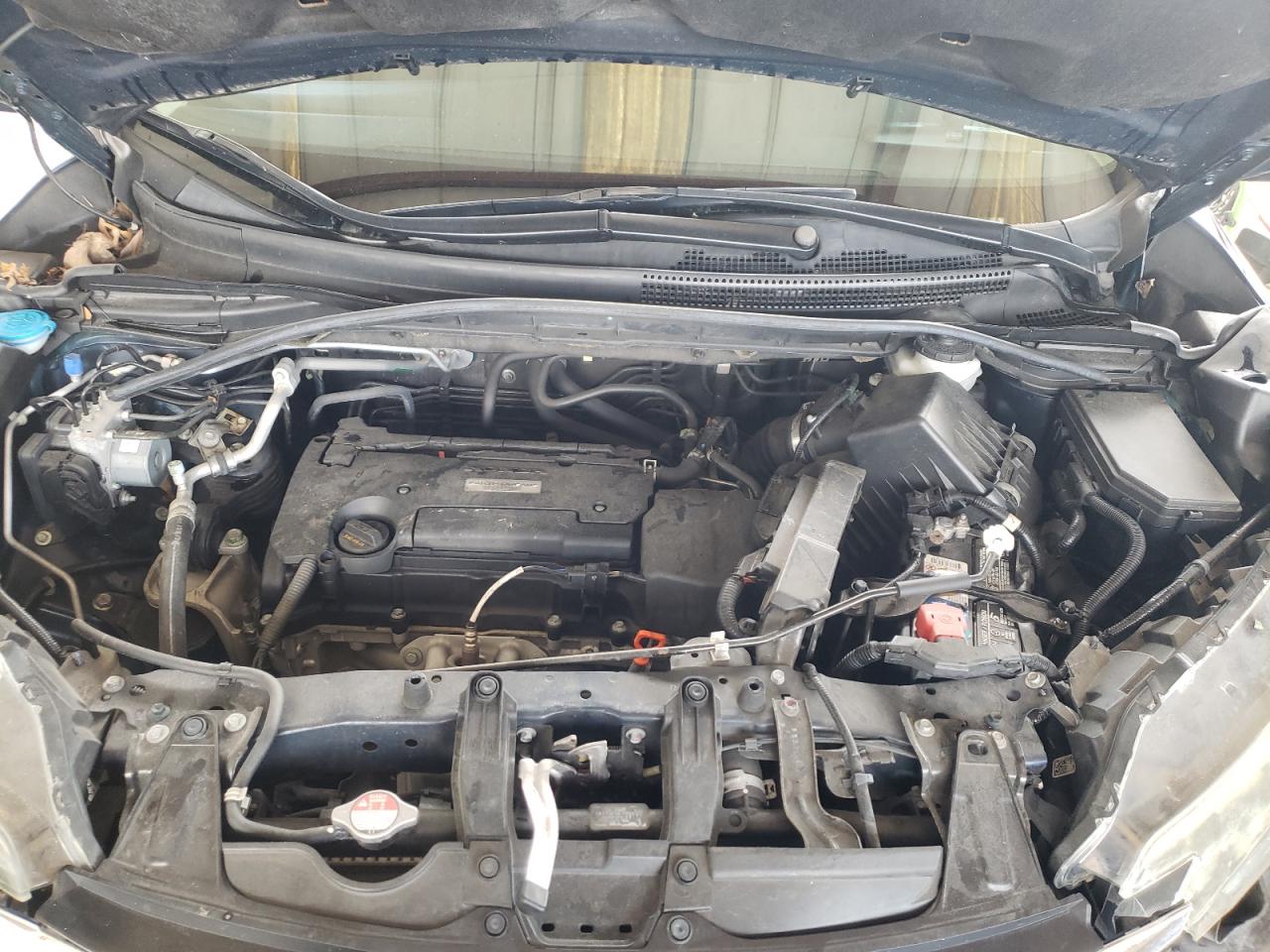 Photo 7 from auction – 2016 HONDA CR-V SE with VIN 2HKRM3H41GH522749