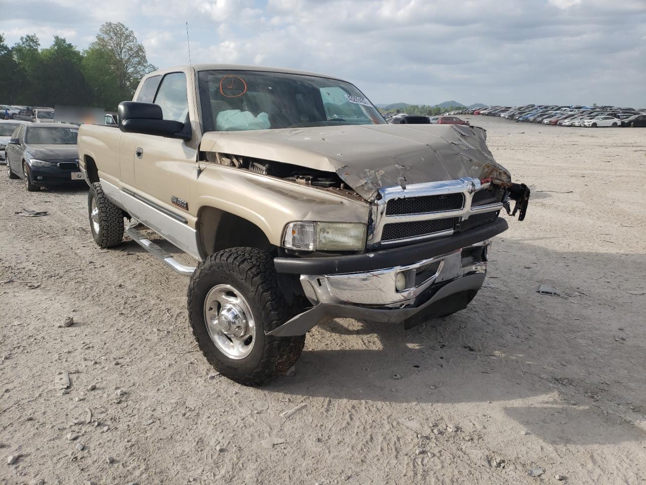 DODGE RAM 2500 2002 with VIN 3B7KF23682M250265 - Photo from auction