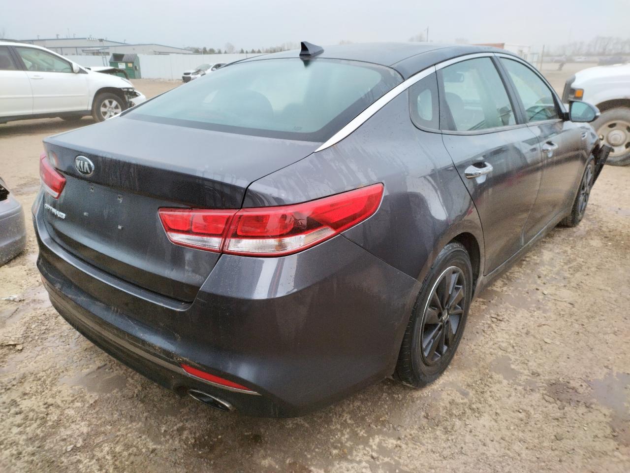 Photo 4 from auction – 2017 KIA OPTIMA LX with VIN KNAGT4L32H5179155