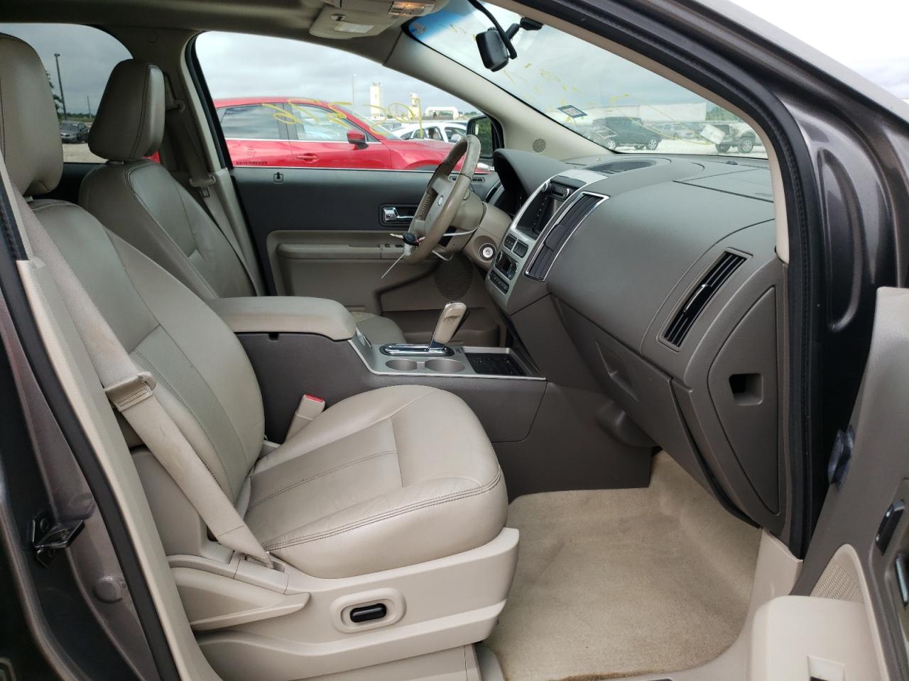 Photo 5 from auction – 2010 FORD EDGE LIMIT with VIN 2FMDK3KC2ABA27930