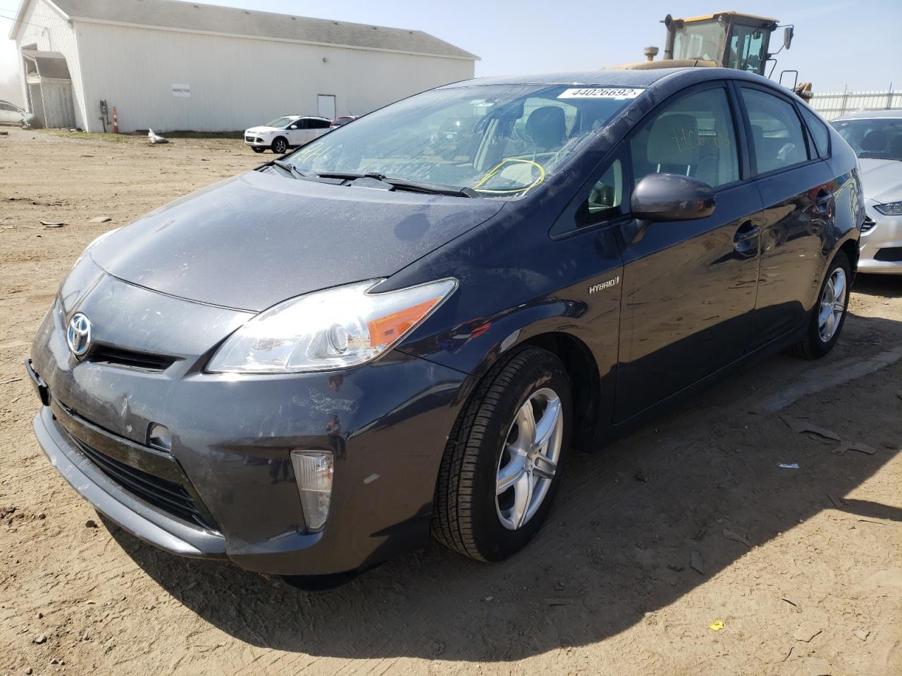 Photo 2 from auction – 2013 TOYOTA PRIUS with VIN JTDKN3DU1D5663143