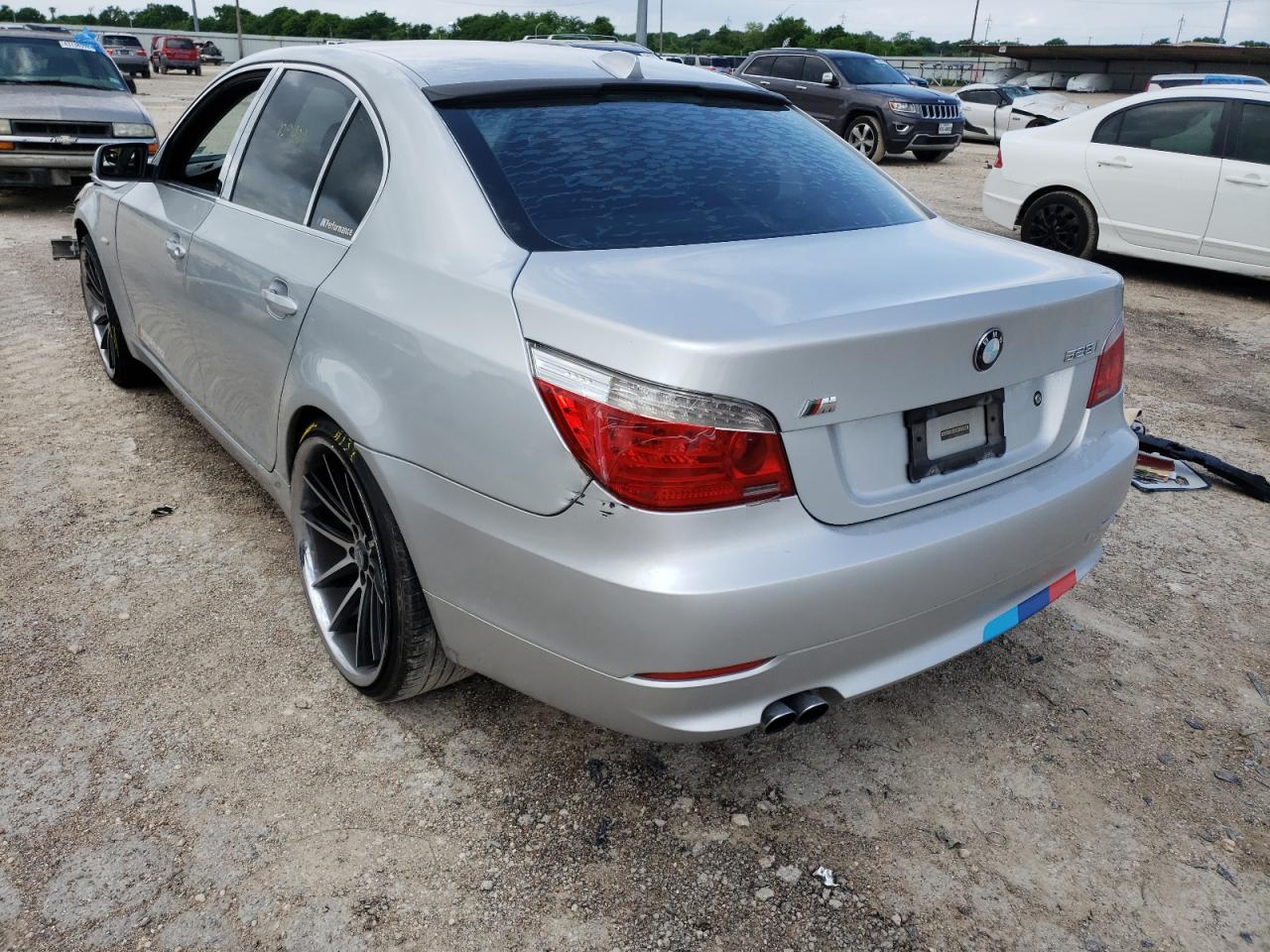 Photo 3 from auction – 2009 BMW 528 I with VIN WBANU53539C120883