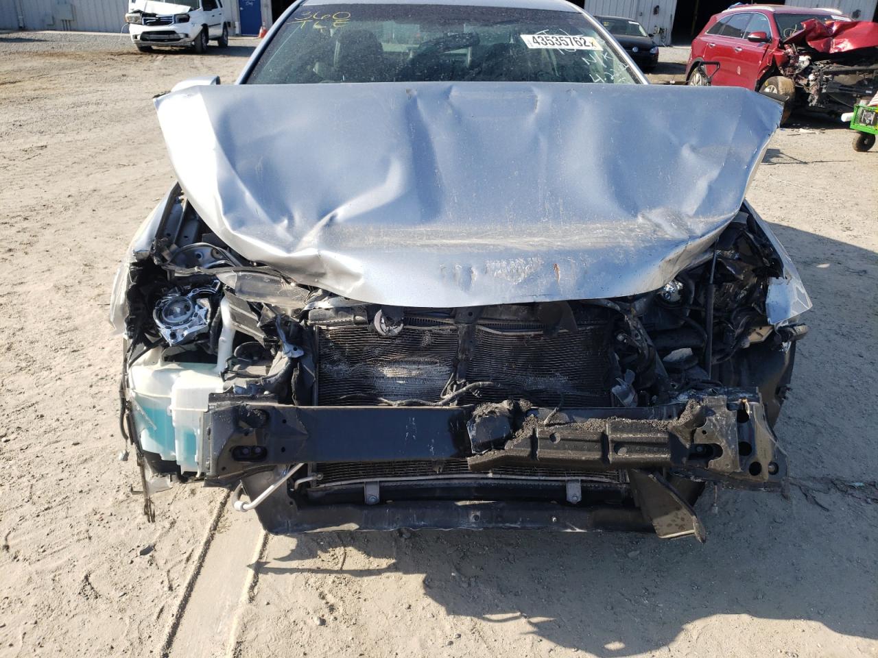 Photo 9 from auction – 2017 TOYOTA CAMRY LE with VIN 4T1BF1FKXHU736692