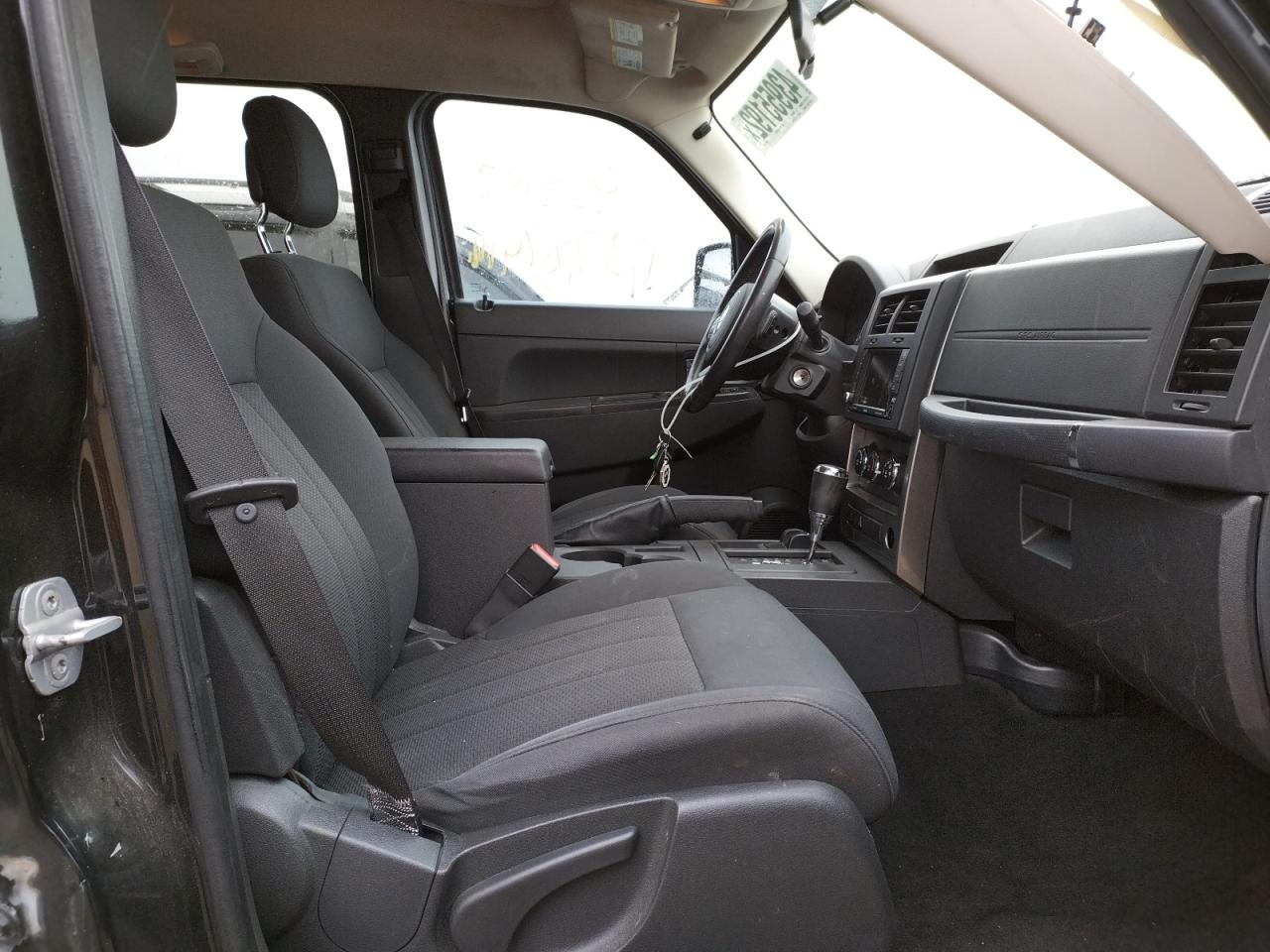 Photo 5 from auction – 2011 JEEP LIBERTY SP with VIN 1J4PN2GK0BW577527