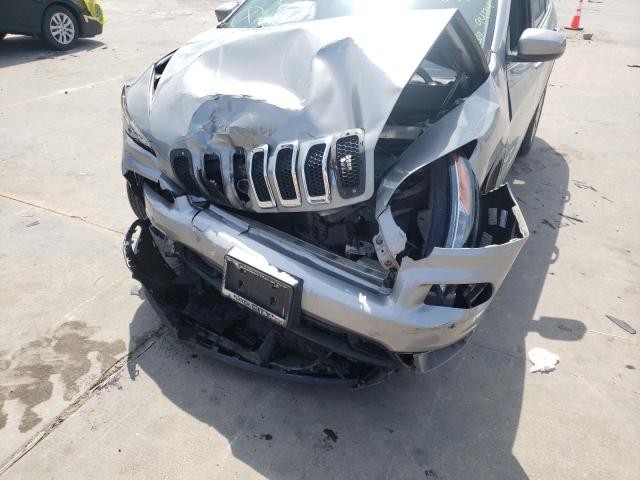 Photo 9 from auction – 2016 JEEP CHEROKEE L with VIN 1C4PJLCB2GW201402