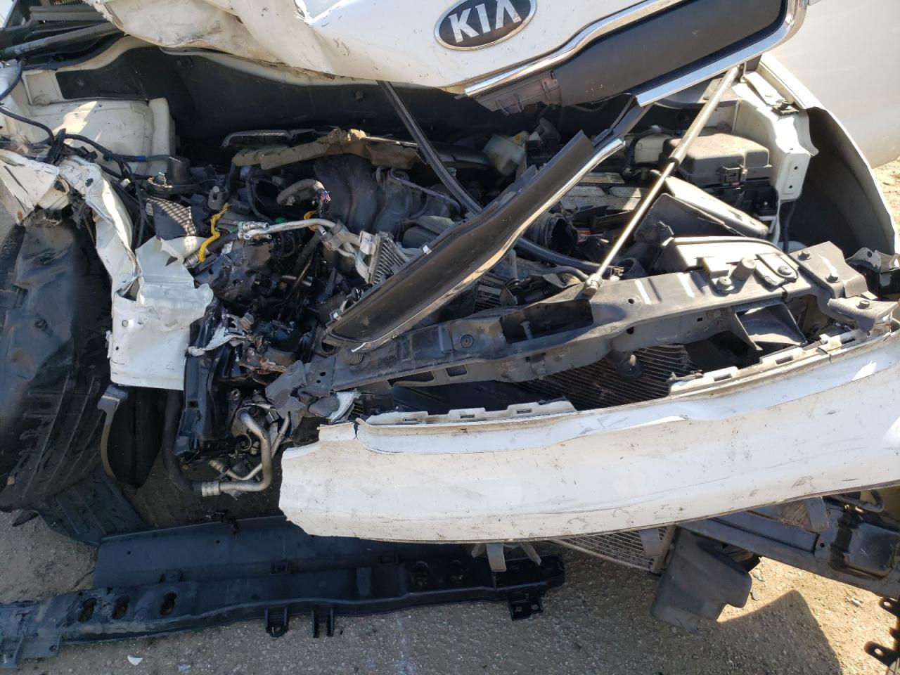 Photo 7 from auction – 2014 KIA SOUL with VIN KNDJN2A22E7066355