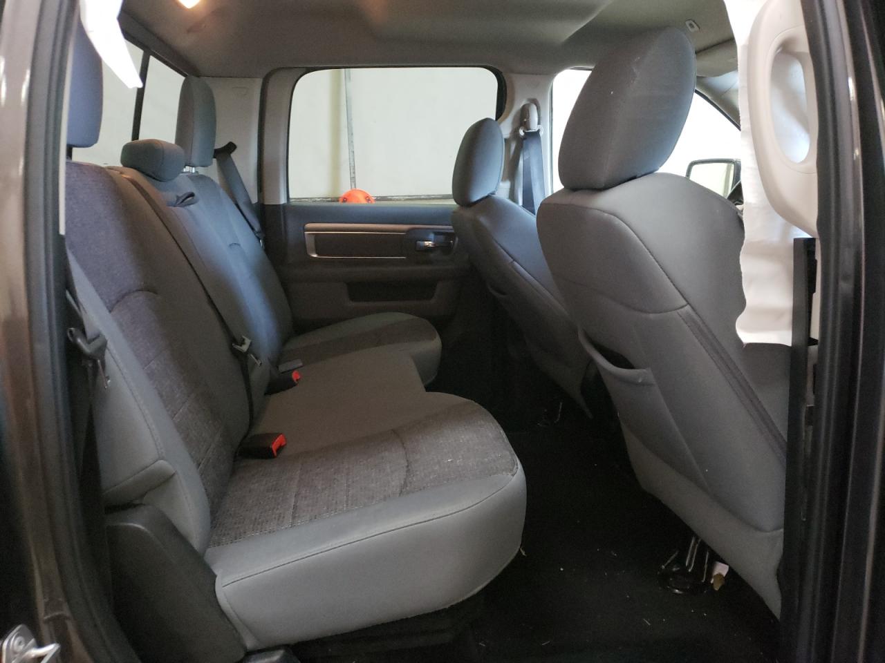 Photo 6 from auction – 2017 RAM 1500 SLT with VIN 3C6RR7LT2HG735637