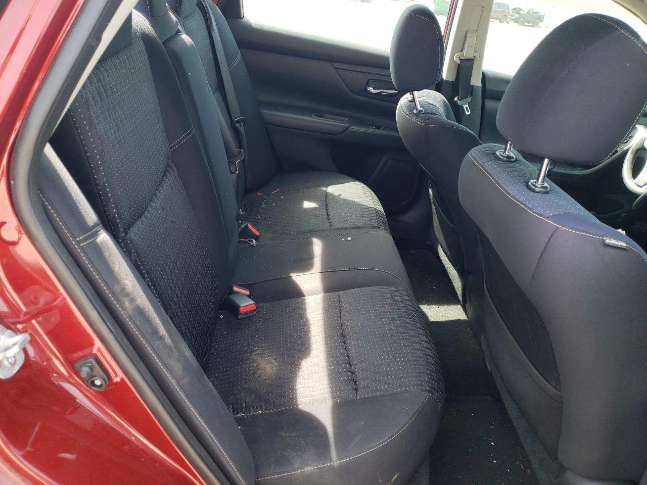 Photo 6 from auction – 2016 NISSAN ALTIMA 2.5 with VIN 1N4AL3APXGN340686