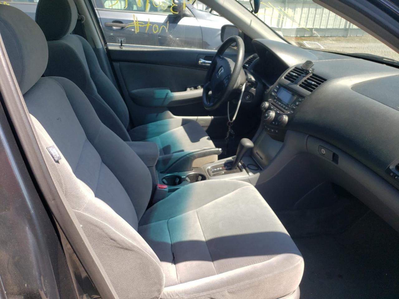 Photo 5 from auction – 2003 HONDA ACCORD EX with VIN 1HGCM56683A045231