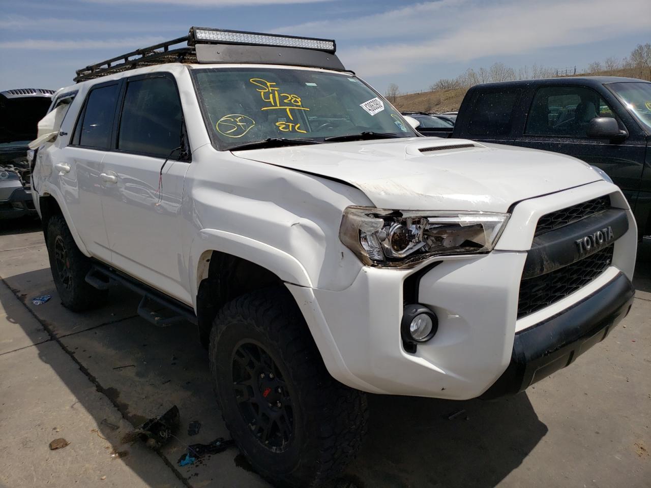TOYOTA 4RUNNER SR 2016 with VIN JTEBU5JR8G5339119 - Photo from auction