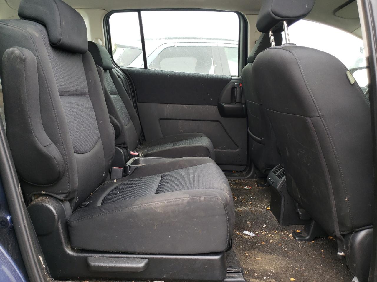 Photo 6 from auction – 2010 MAZDA 5 with VIN JM1CR2W33A0374328