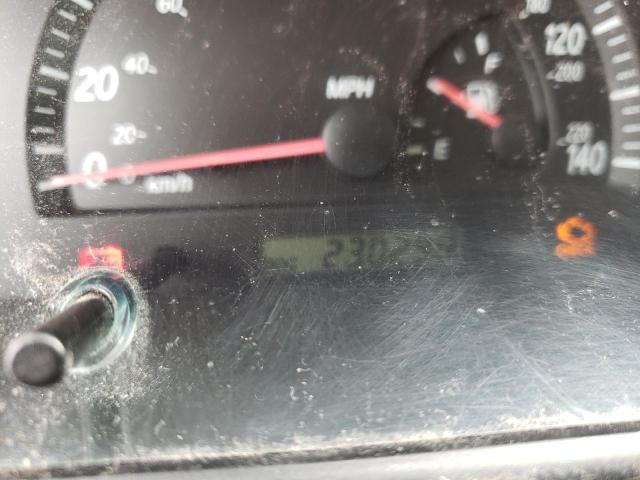 Photo 8 from auction – 2002 TOYOTA CAMRY LE with VIN 4T1BF32K52U004687