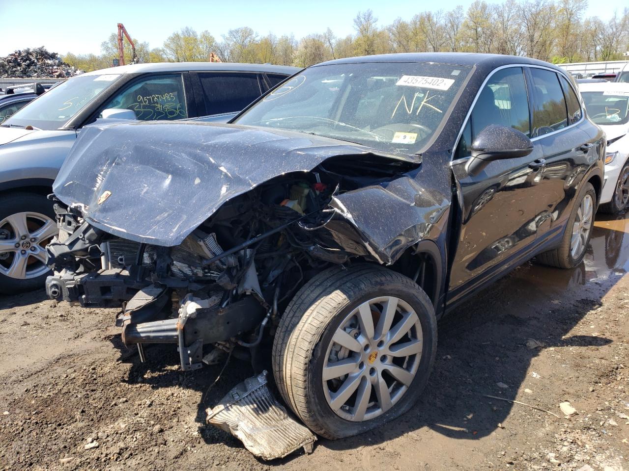 Photo 2 from auction – 2016 PORSCHE CAYENNE S with VIN WP1AB2A21GLA94293