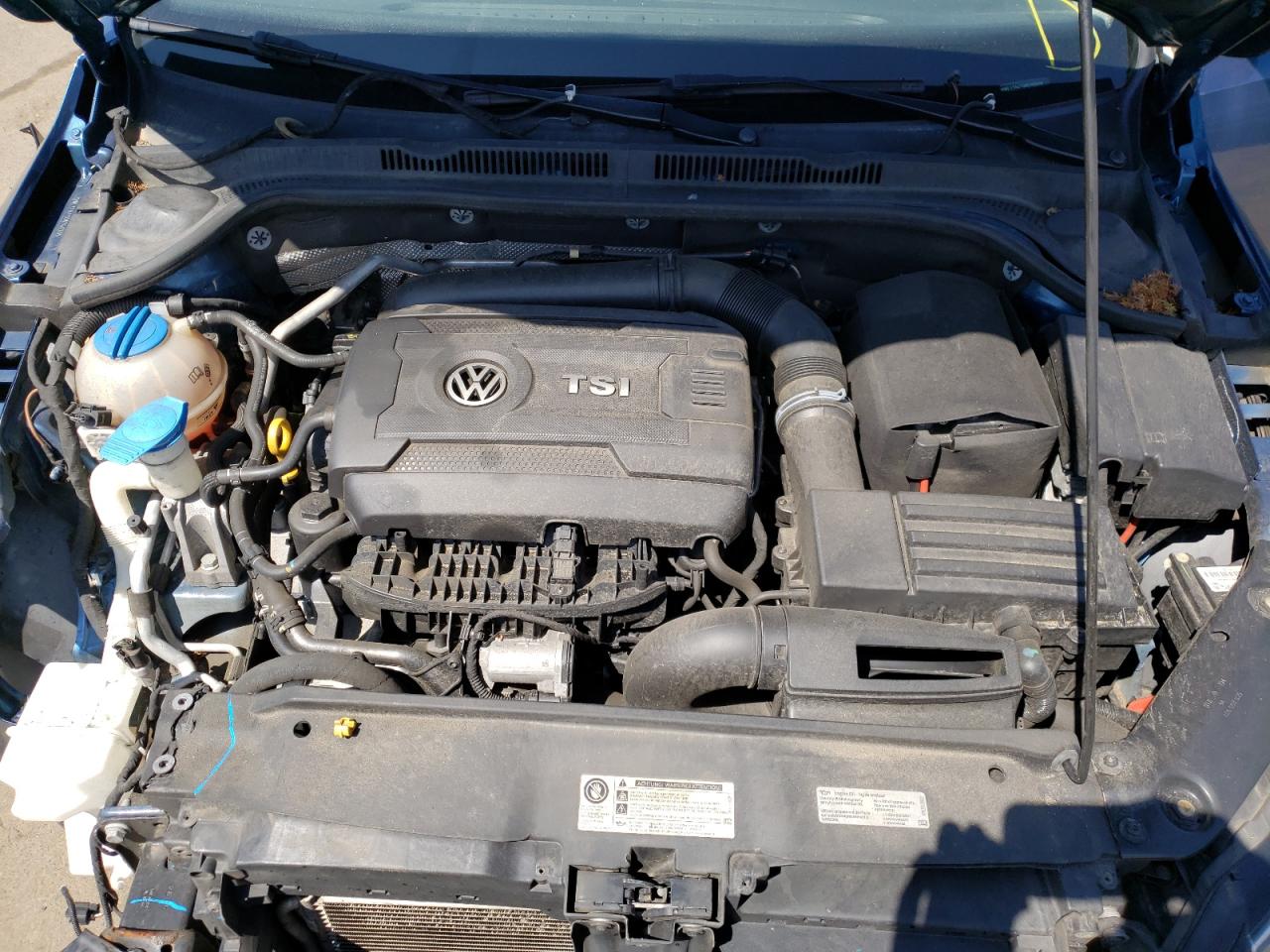 Photo 7 from auction – 2016 VOLKSWAGEN JETTA SEL with VIN 3VWL17AJ1GM240205