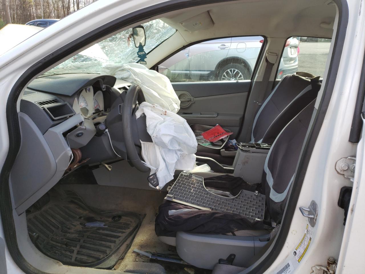 Photo 5 from auction – 2008 DODGE AVENGER SE with VIN 1B3LC46J88N252767