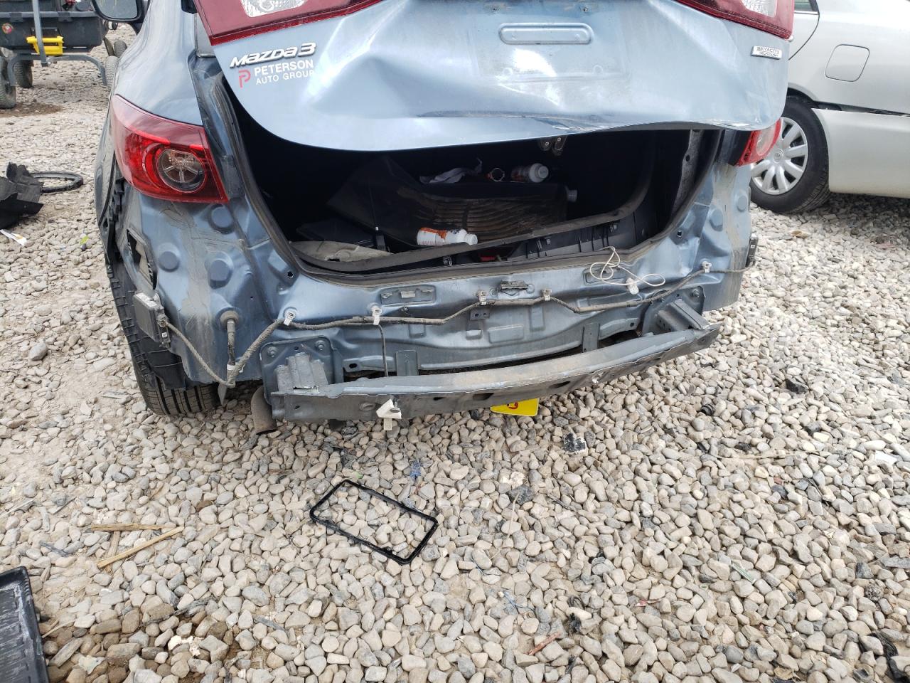 Photo 9 from auction – 2015 MAZDA 3 TOURING with VIN JM1BM1V76F1260088