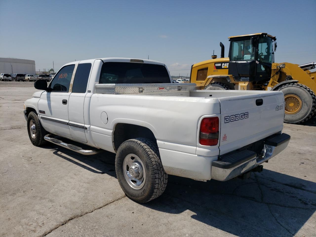 Photo 3 from auction – 2001 DODGE RAM 2500 with VIN 1B7KC23621J255983