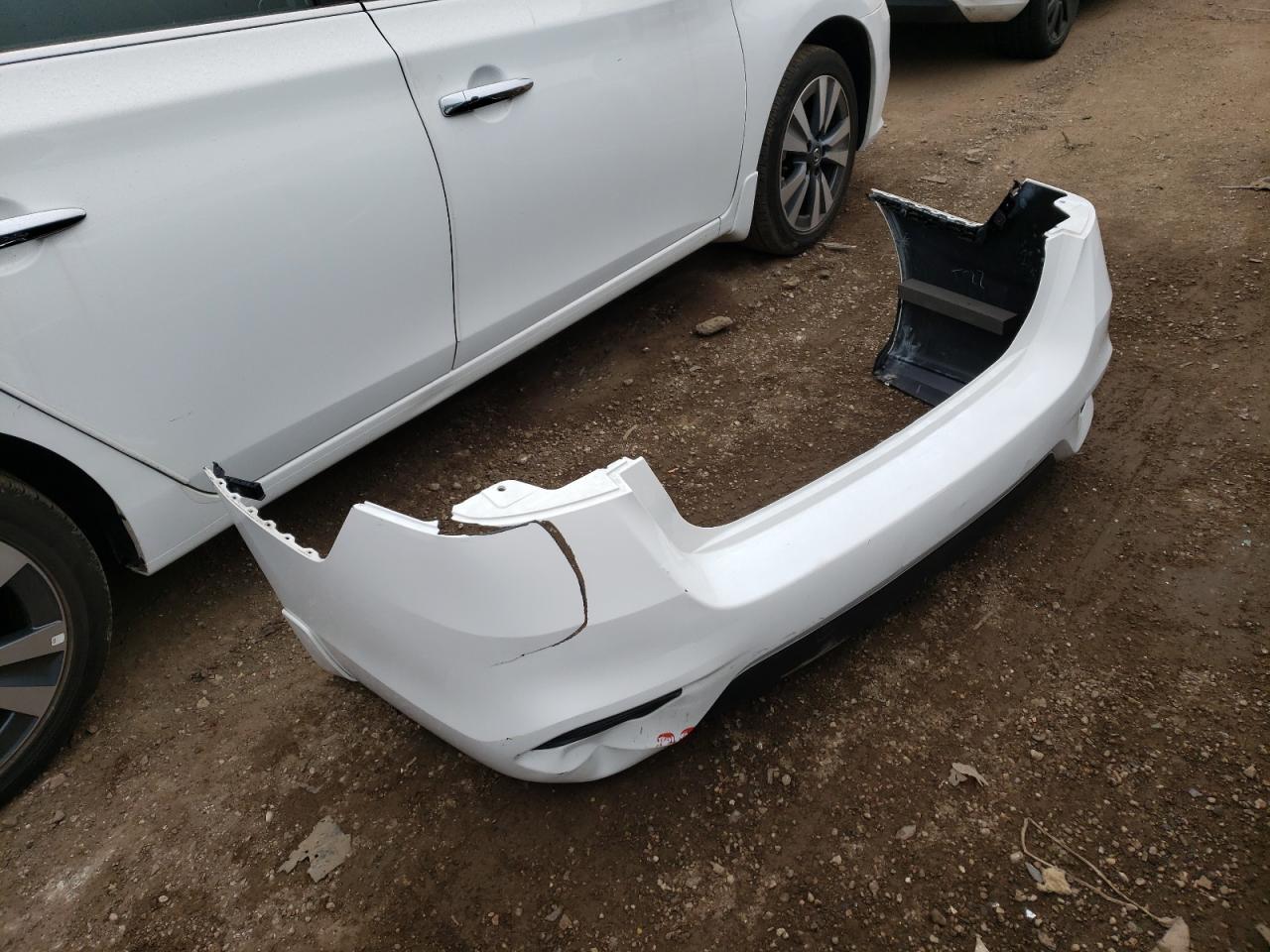 Photo 9 from auction – 2019 NISSAN SENTRA S with VIN 3N1AB7AP1KY457527