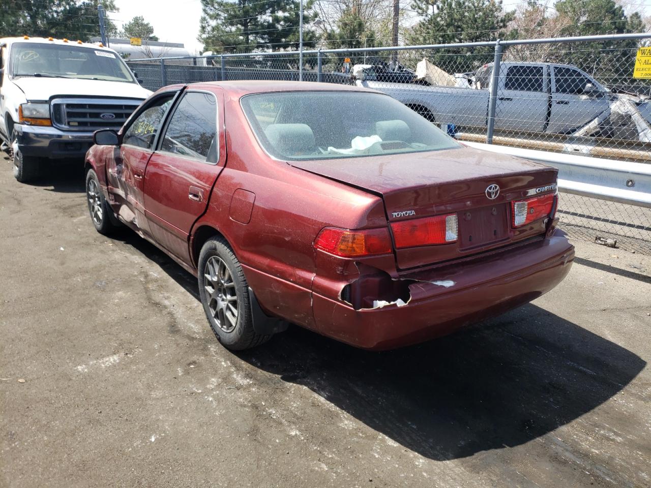 Photo 3 from auction – 2001 TOYOTA CAMRY CE with VIN JT2BF22K110297520