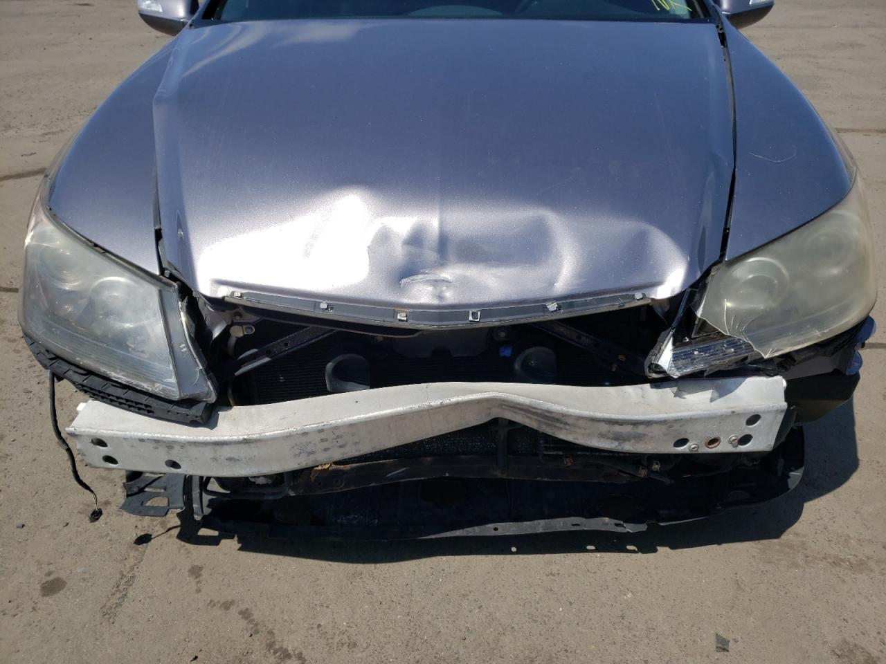 Photo 9 from auction – 2008 ACURA RL with VIN JH4KB16688C002057