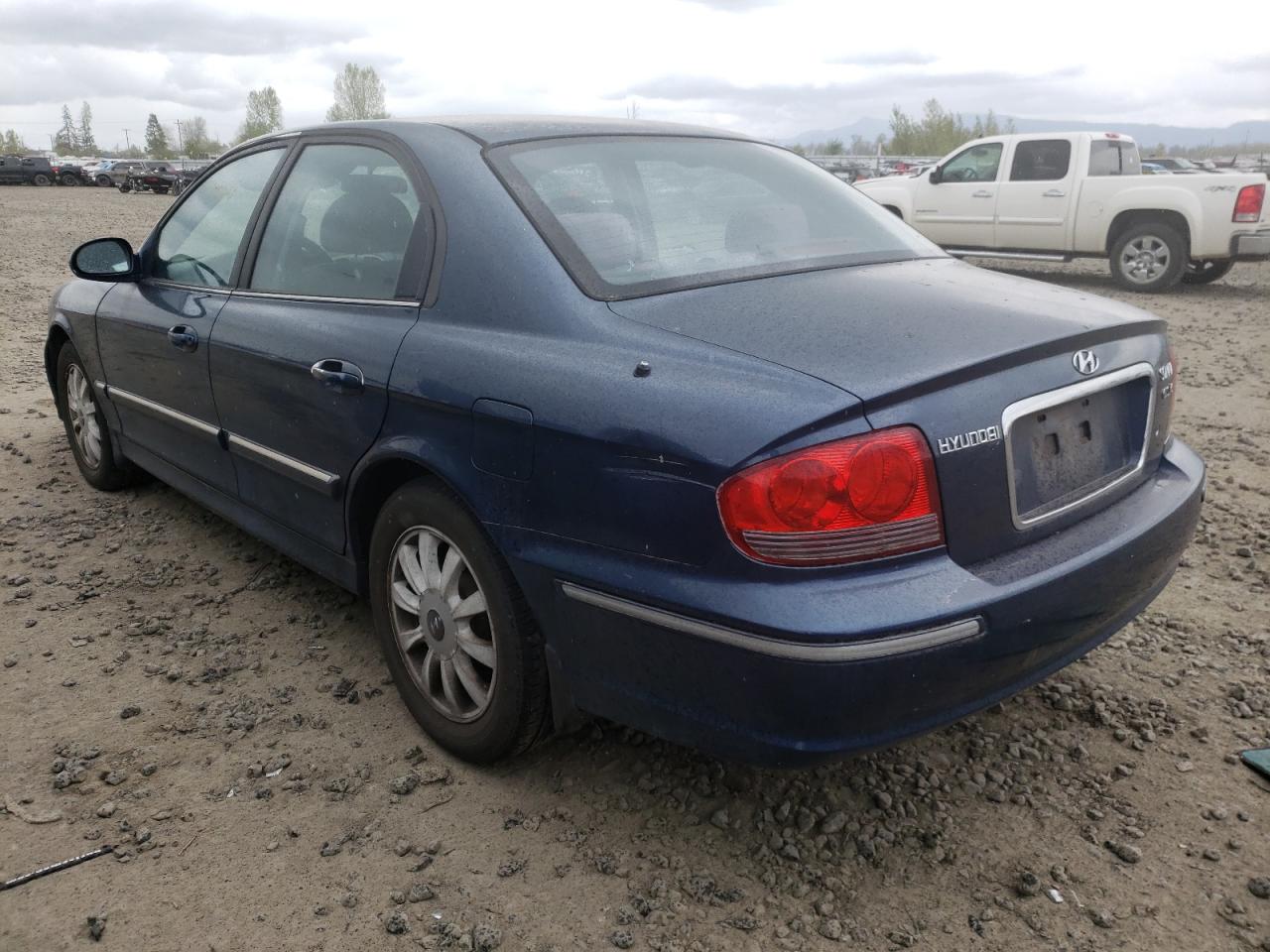 Photo 3 from auction – 2002 HYUNDAI SONATA GLS with VIN KMHWF35H42A695388