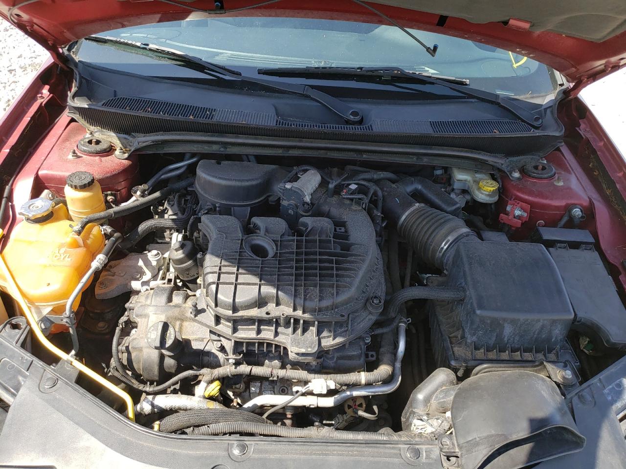 Photo 7 from auction – 2012 CHRYSLER 200 TOURIN with VIN 1C3CCBBG1CN228594