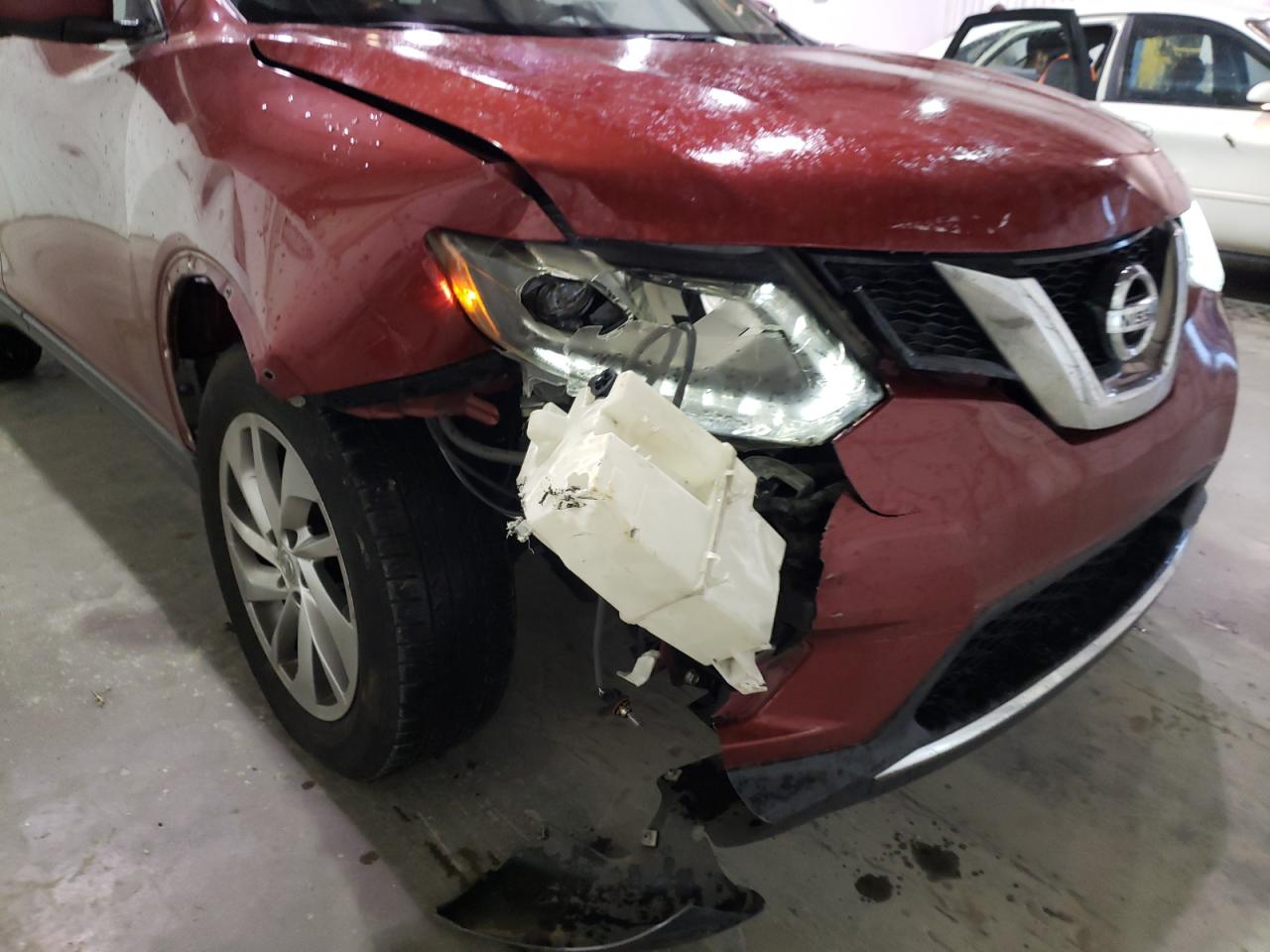 Photo 9 from auction – 2014 NISSAN ROGUE S with VIN 5N1AT2MV3EC750068
