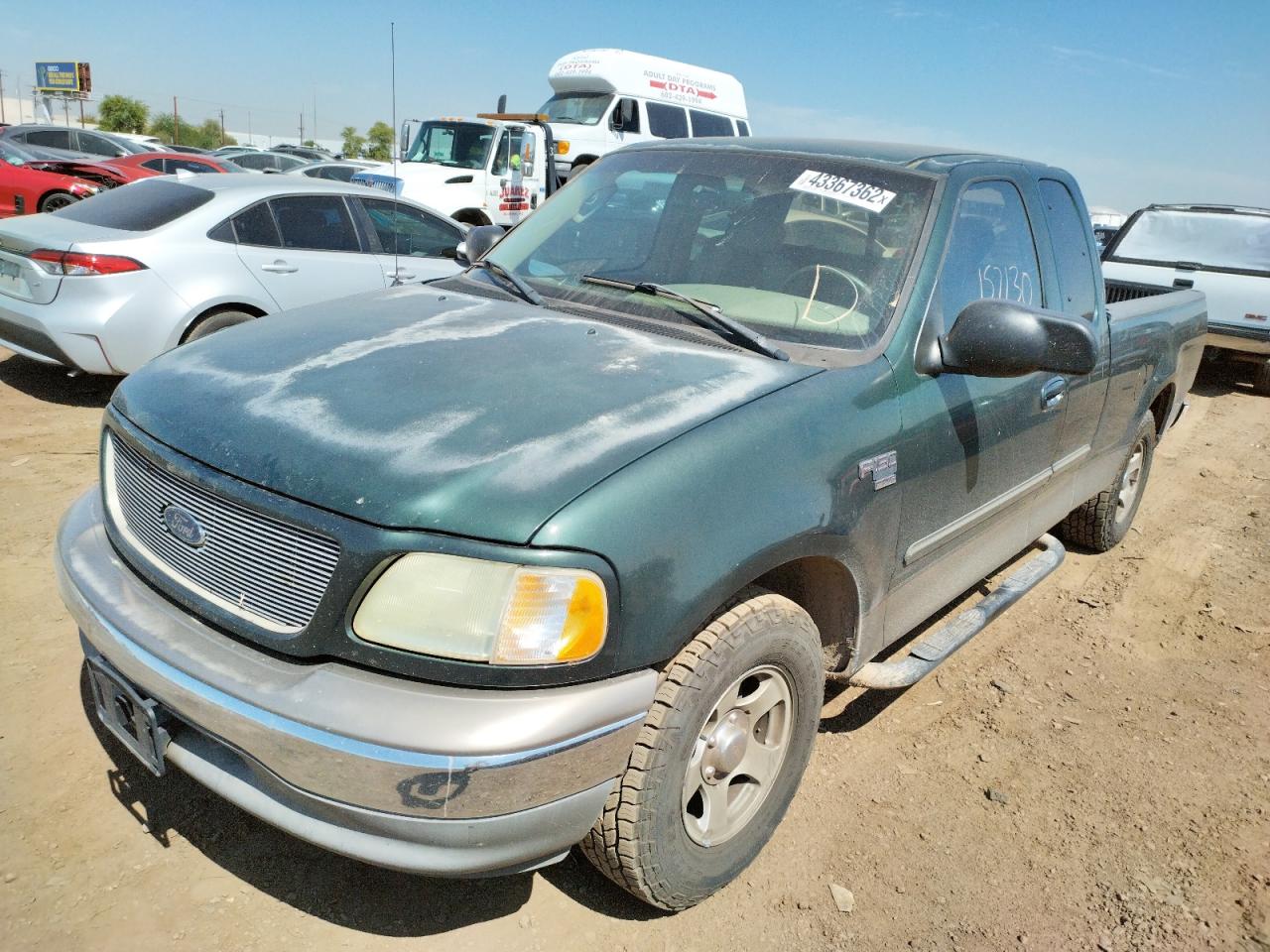 Photo 2 from auction – 2003 FORD F150 with VIN 1FTRX17L43NB81197
