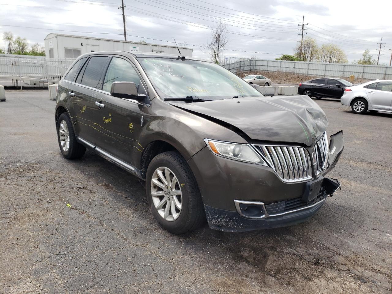 LINCOLN MKX 2011 with VIN 2LMDJ8JK4BBJ07096 - Photo from auction