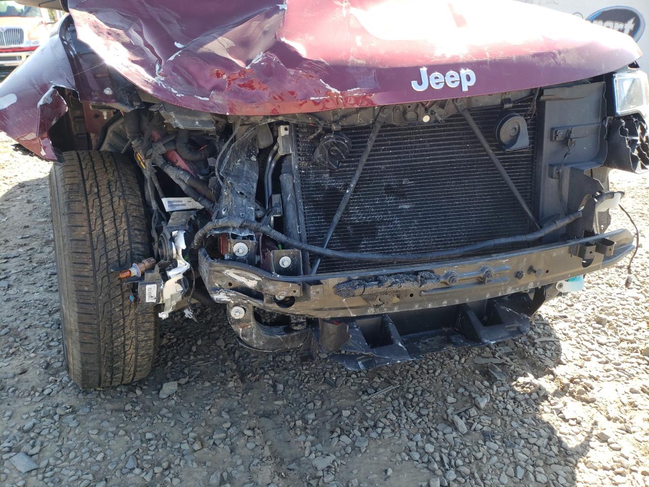 Photo 9 from auction – 2017 JEEP GRAND CHER with VIN 1C4RJFAG5HC662573