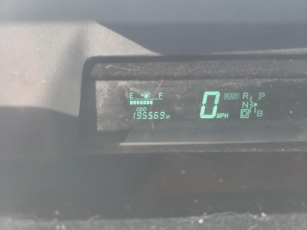 Photo 8 from auction – 2005 TOYOTA PRIUS with VIN JTDKB20U350126216