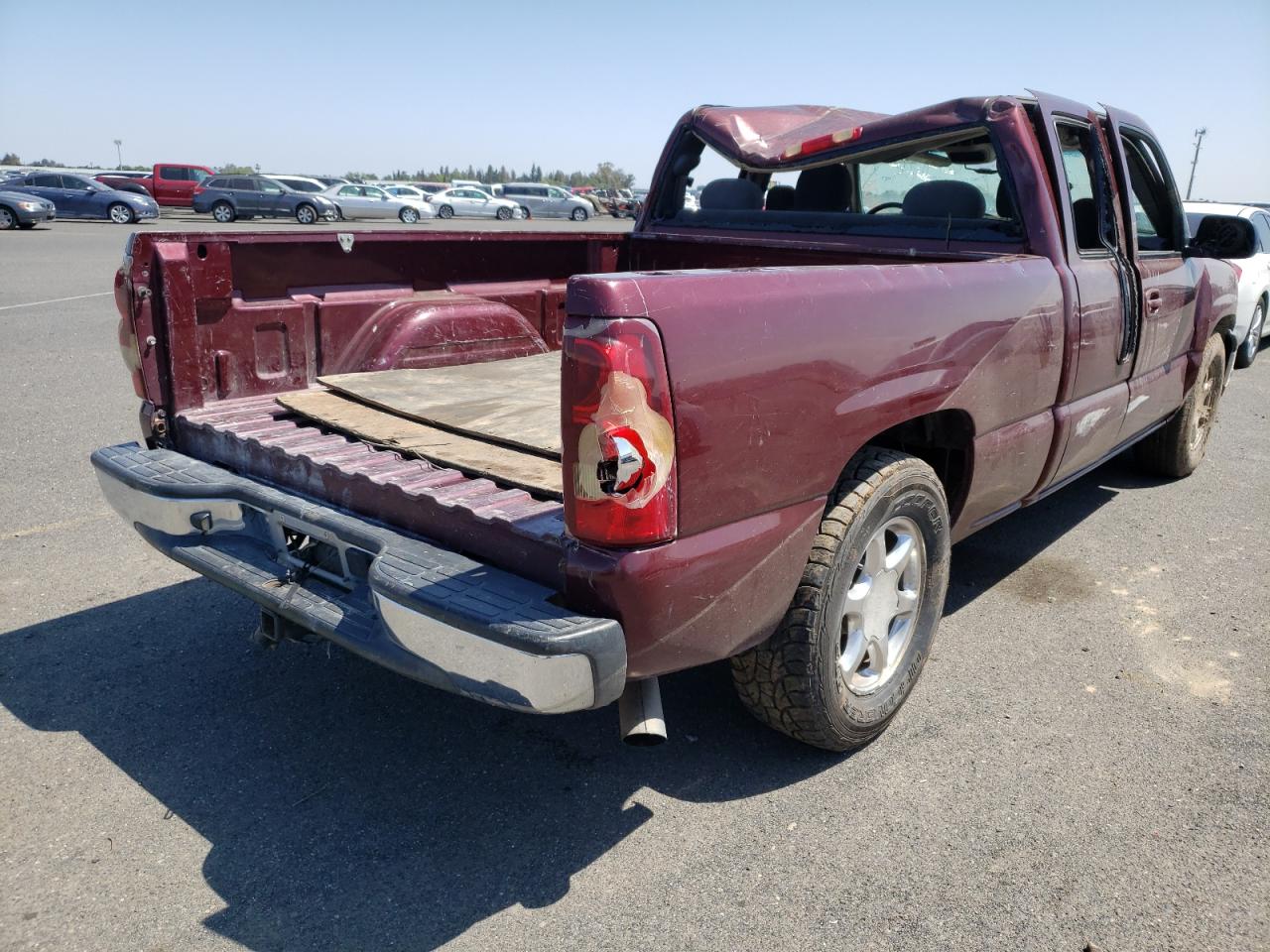Photo 4 from auction – 2003 CHEVROLET SILVERADO with VIN 2GCEC19V431211695