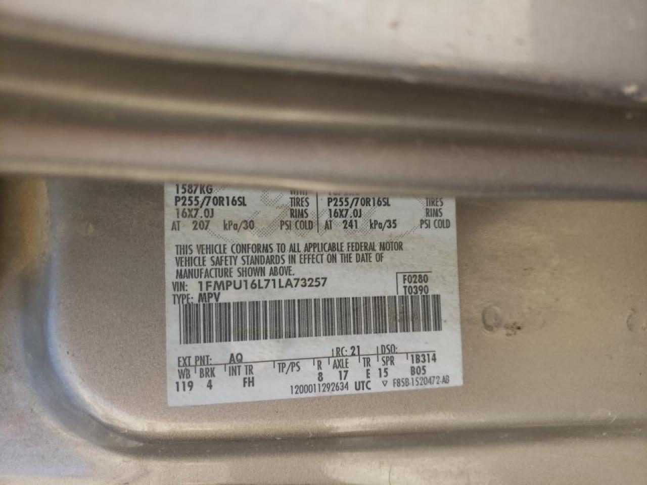 Photo 10 from auction – 2001 FORD EXPEDITION with VIN 1FMPU16L71LA73257