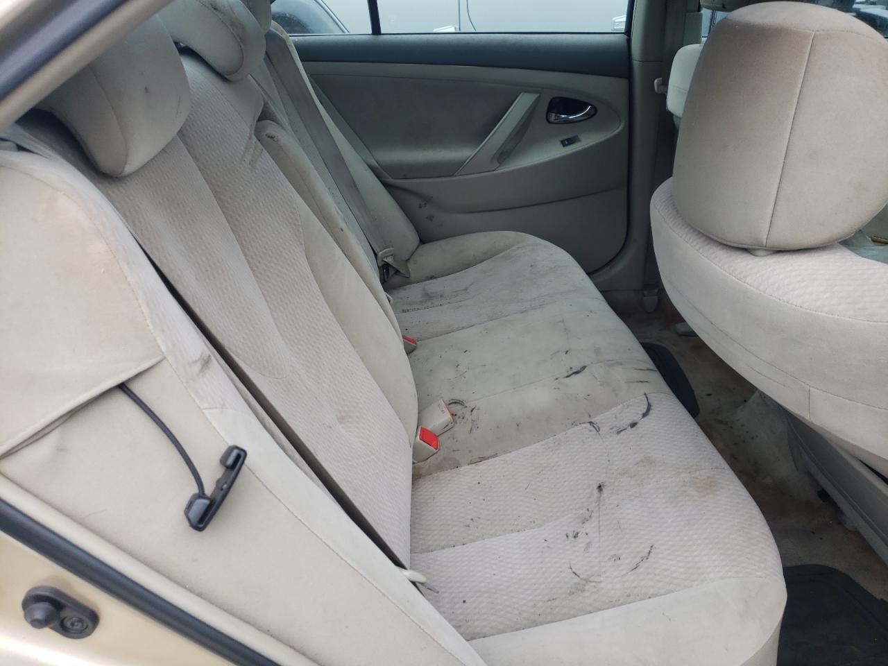 Photo 6 from auction – 2011 TOYOTA CAMRY BASE with VIN 4T1BF3EK6BU212590