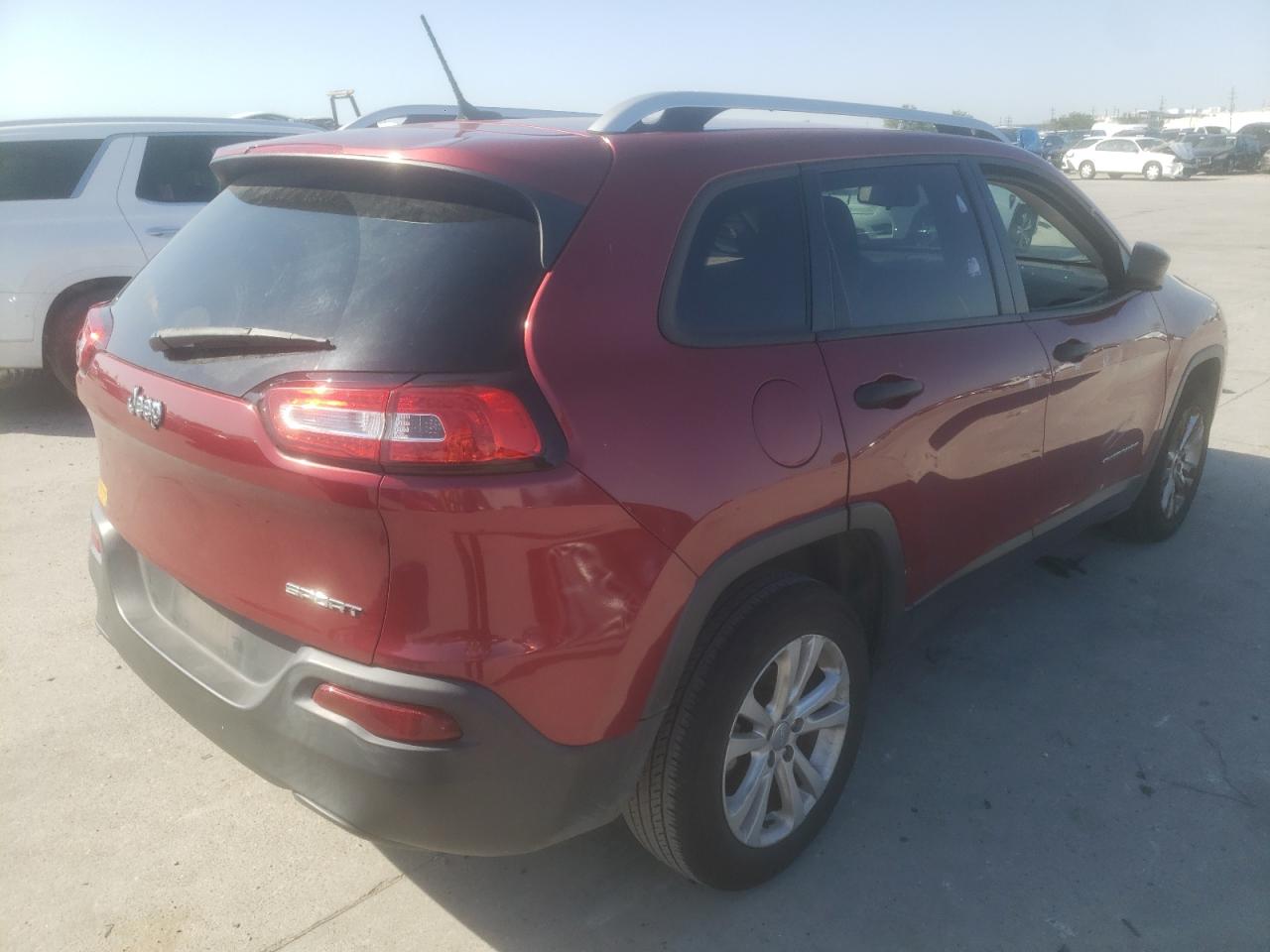 Photo 4 from auction – 2015 JEEP CHEROKEE S with VIN 1C4PJLAB4FW669665