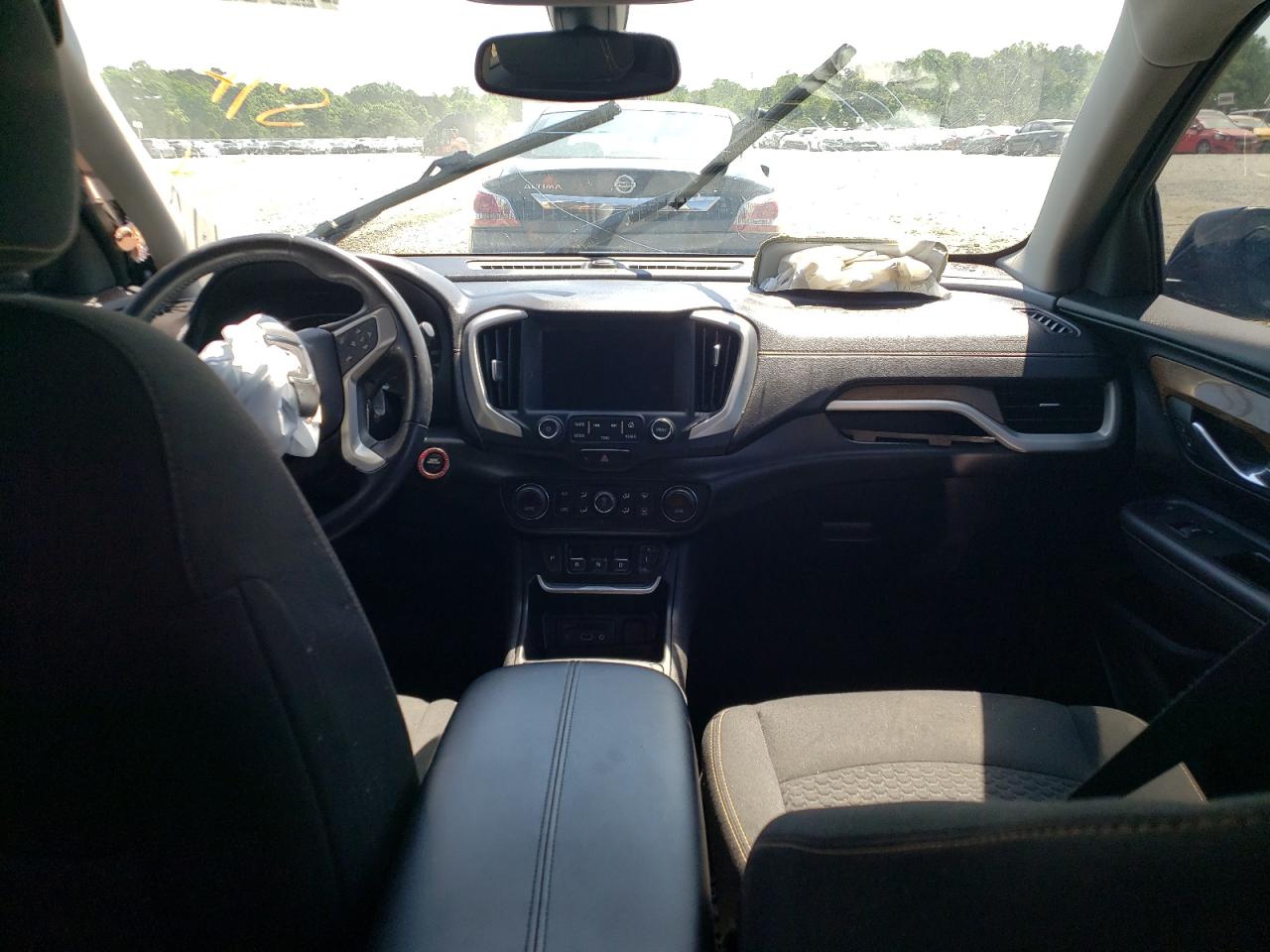 Photo 9 from auction – 2018 GMC TERRAIN SL with VIN 3GKALMEV4JL301130