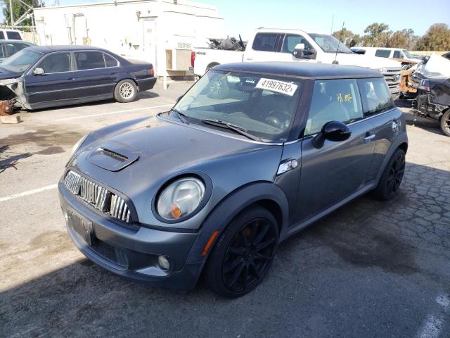 Photo 2 from auction – 2007 MINI COOPER with VIN WMWMF73547TL88338